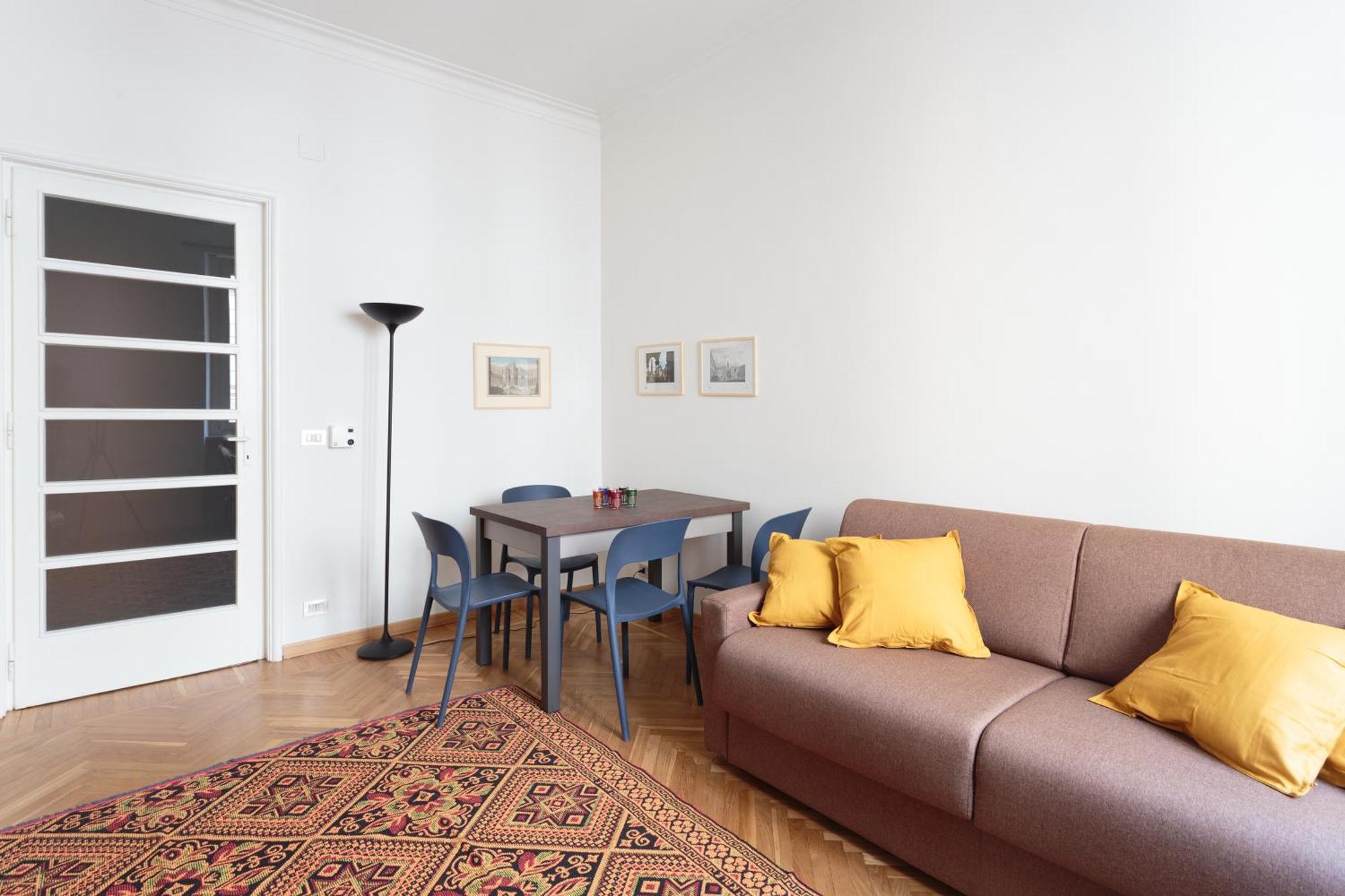 Renovated 3 Bedroom Apartment In The City Center Turin Exterior photo